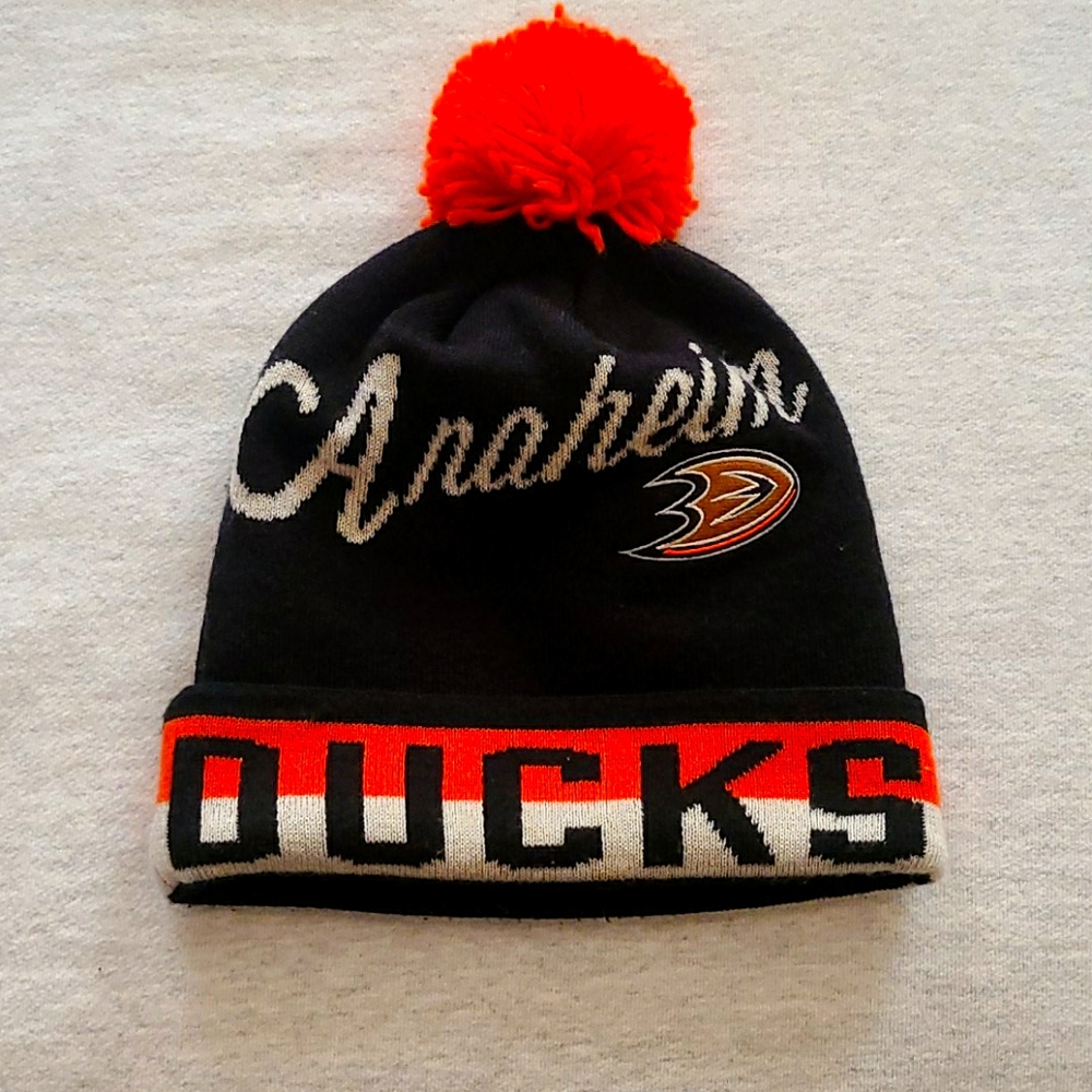 CCM Winter Hat Anehiem Ducks